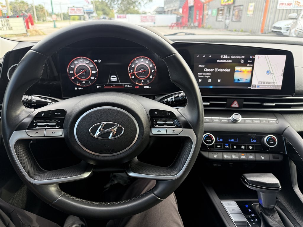 2023 Hyundai Elantra - $17,566