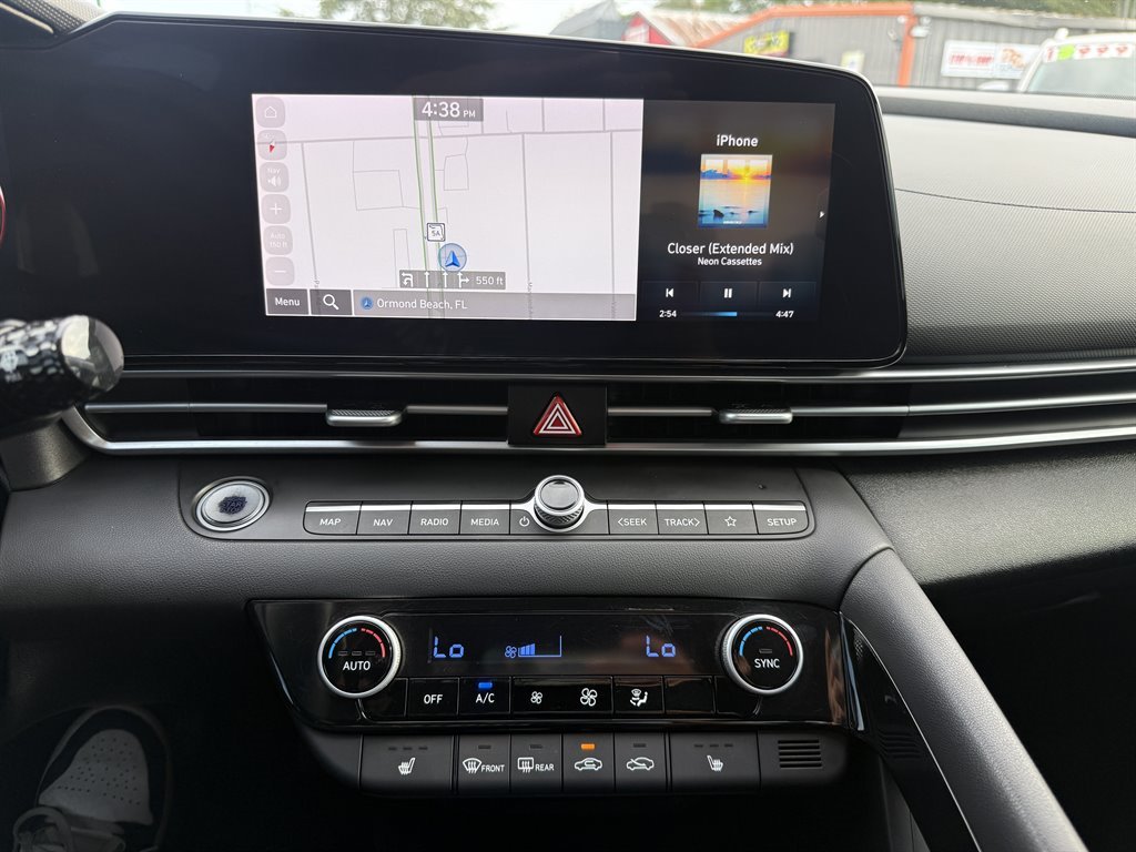 2023 Hyundai Elantra - $17,566