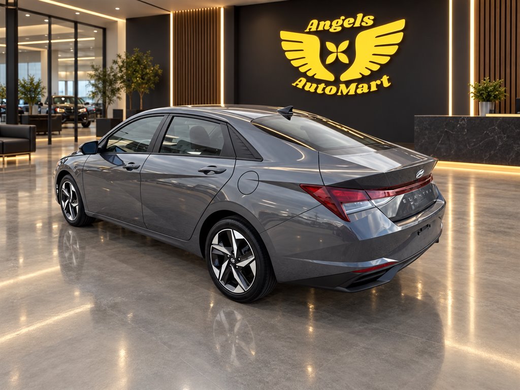 2023 Hyundai Elantra - $17,995
