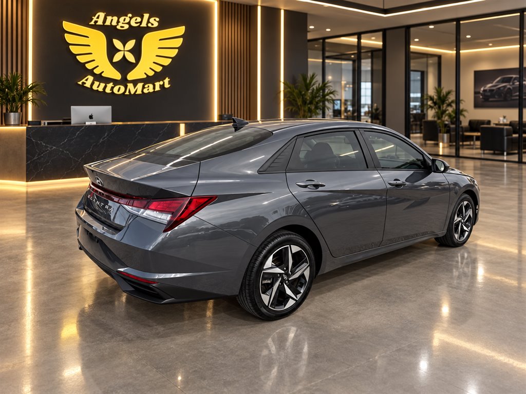 2023 Hyundai Elantra - $17,995