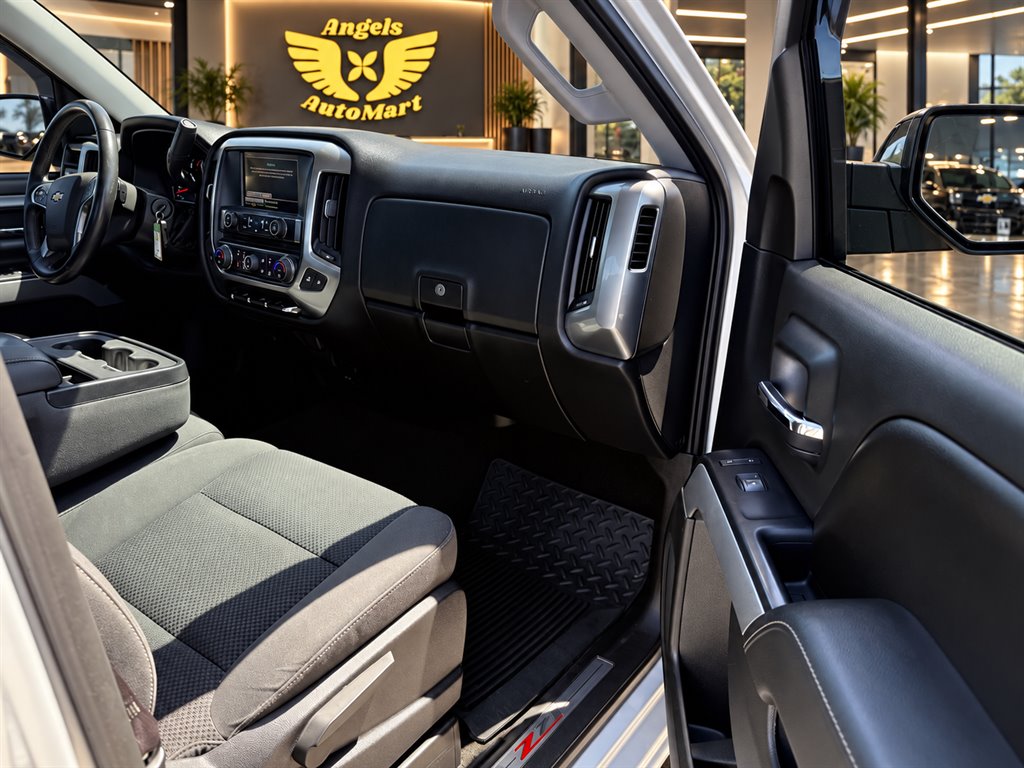 2014 Chevrolet Silverado - $16,995