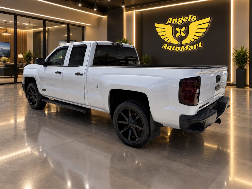 2014 Chevrolet Silverado - $16,995