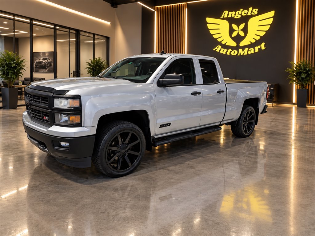 2014 Chevrolet Silverado - $16,995