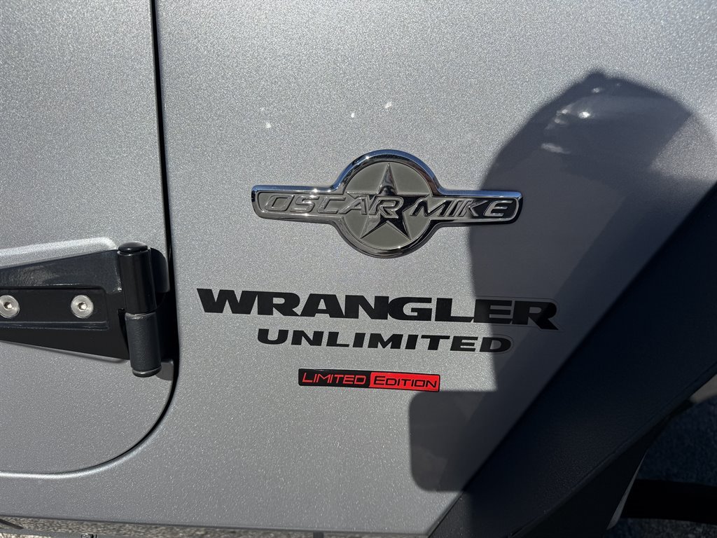 2015 Jeep Wrangler - $15,995