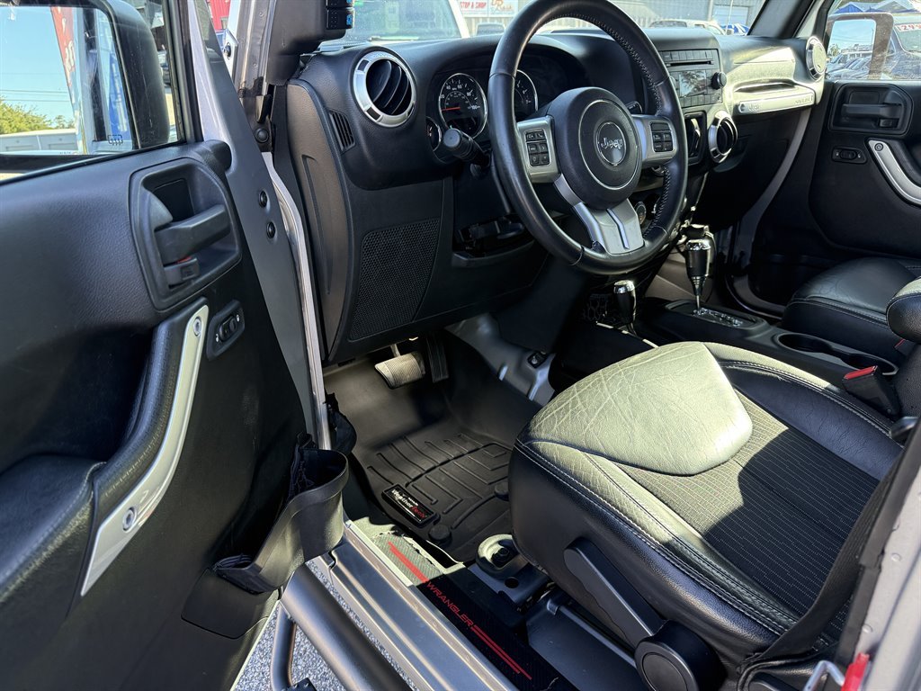 2015 Jeep Wrangler - $15,995