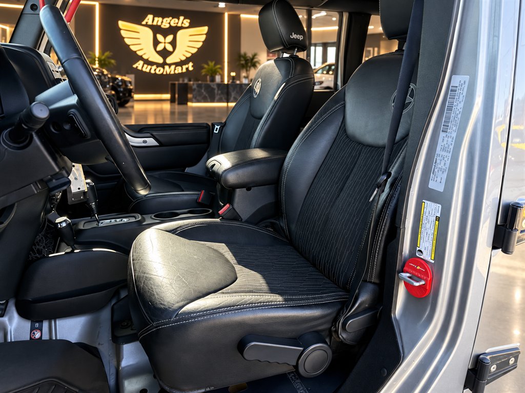 2015 Jeep Wrangler - $15,995