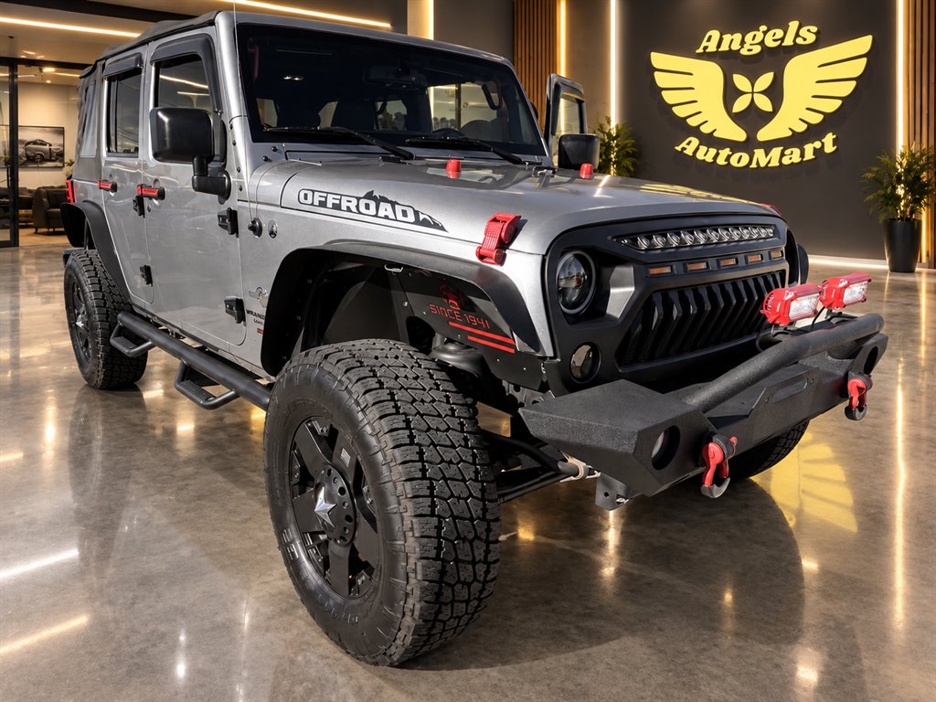 2015 Jeep Wrangler - $15,995
