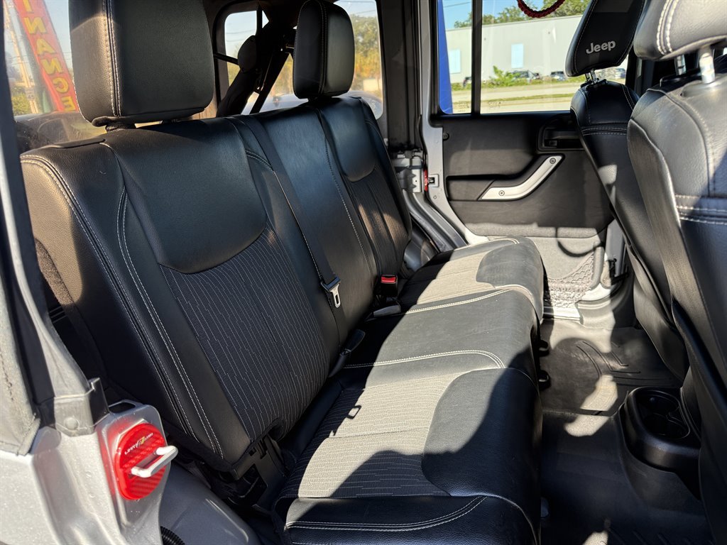 2015 Jeep Wrangler - $15,995