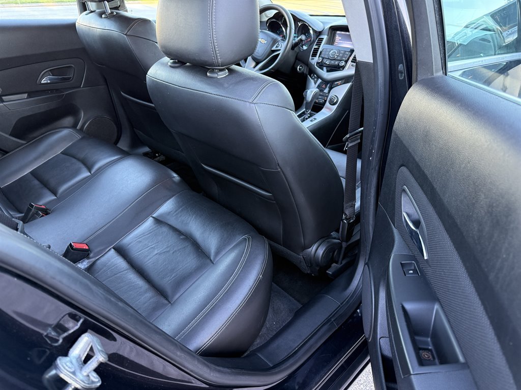 2013 Chevrolet Cruze - $7,995