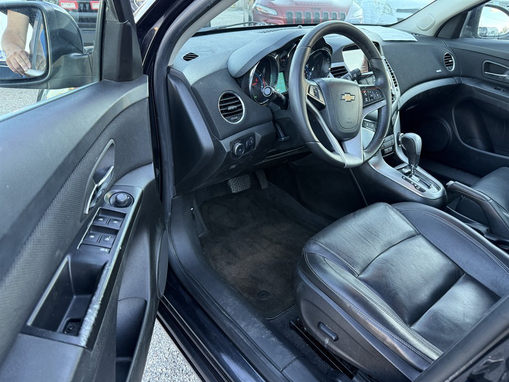 2013 Chevrolet Cruze - $7,995