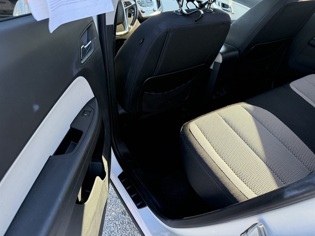 2014 Chevrolet Equinox - $7,995