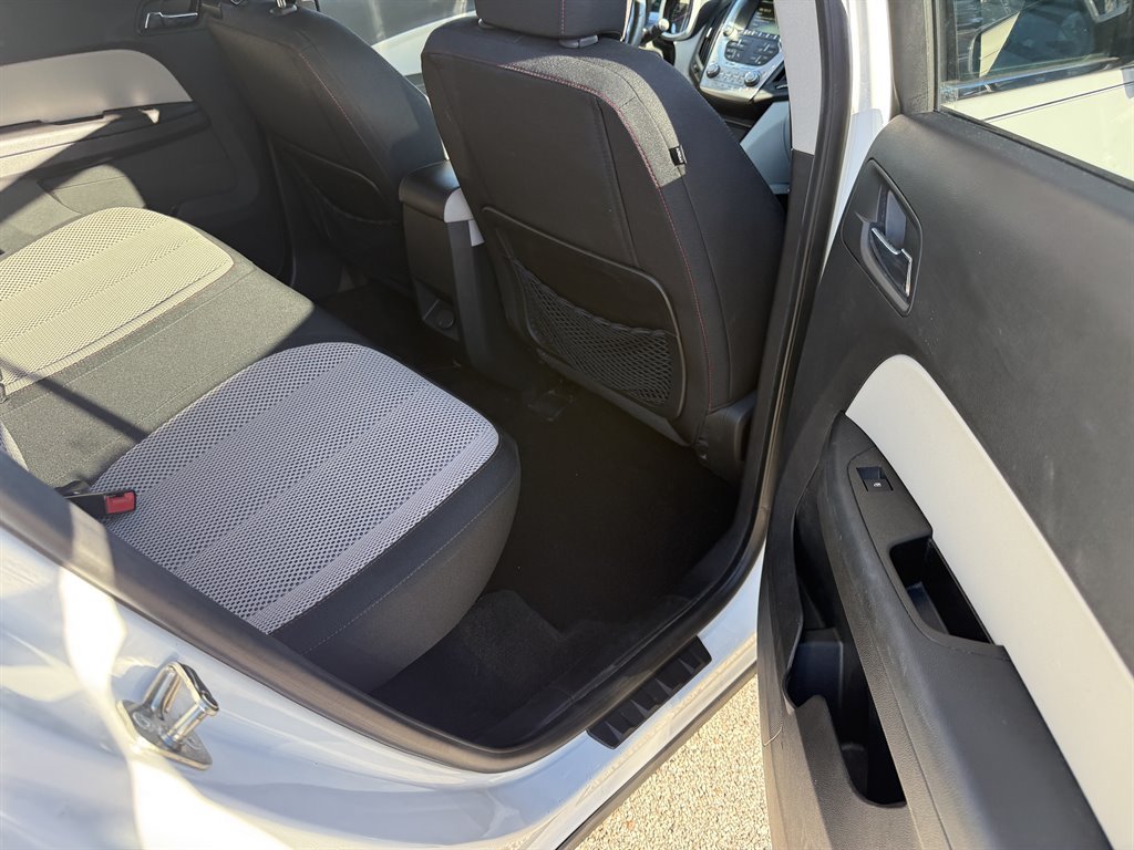2014 Chevrolet Equinox - $7,995