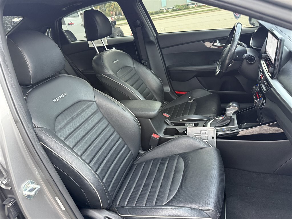 2022 Kia Forte - $14,995