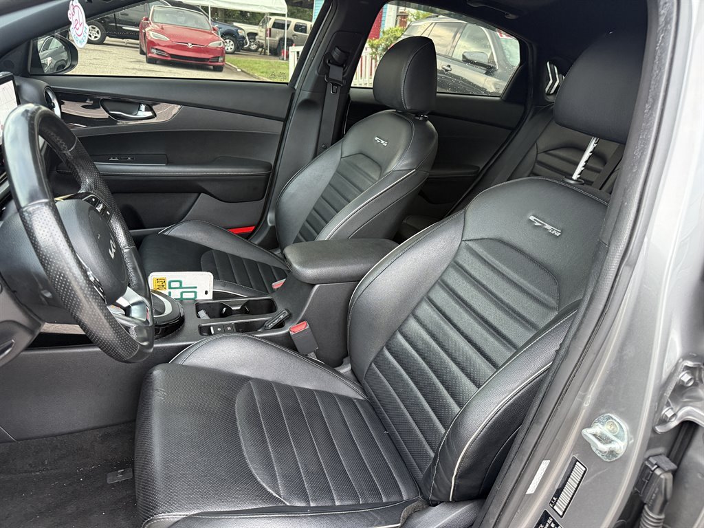2022 Kia Forte - $14,995
