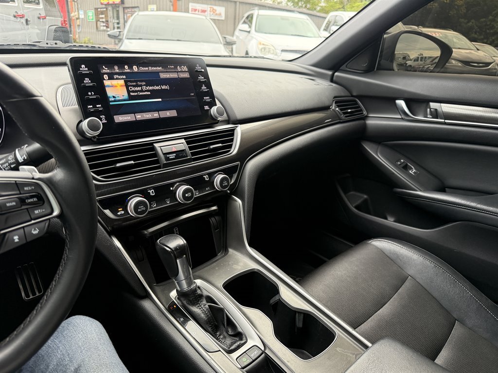 2018 Honda Accord - $14,995