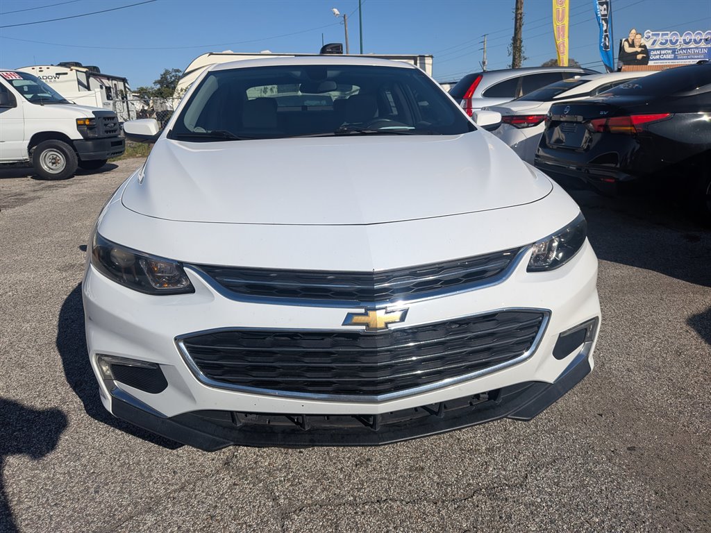 2017 Chevrolet Malibu - $10,995