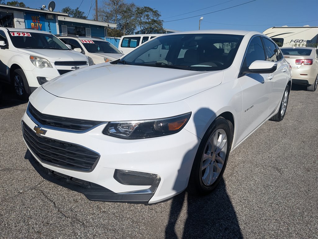 2017 Chevrolet Malibu - $10,995
