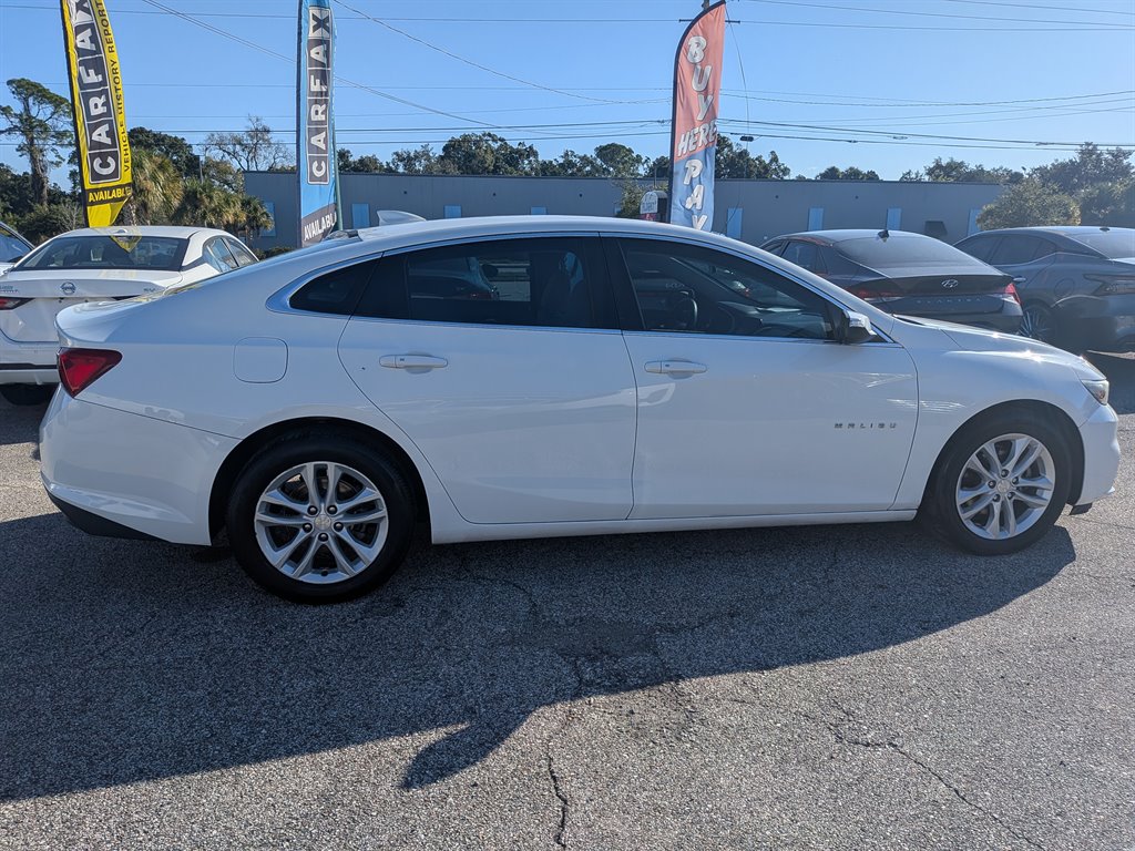 2017 Chevrolet Malibu - $10,995