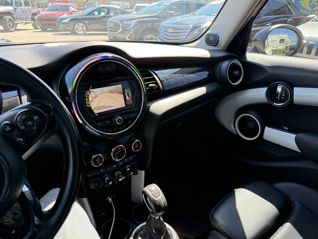 2016 MINI Hardtop - $10,995