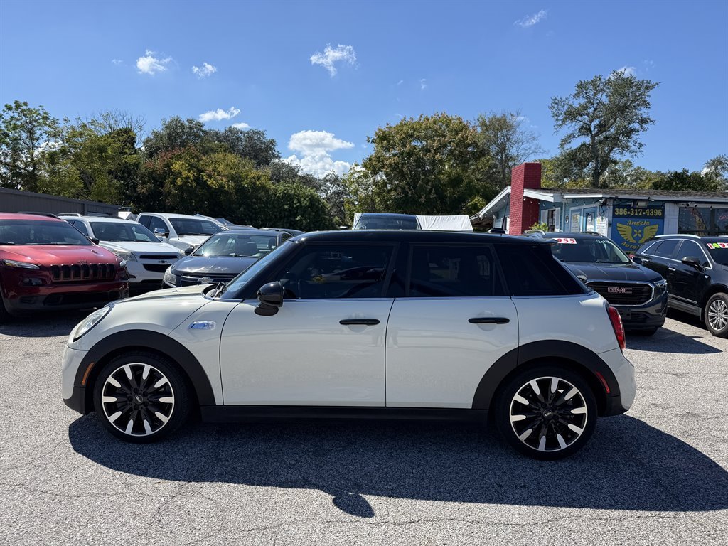 2016 MINI Hardtop - $10,995