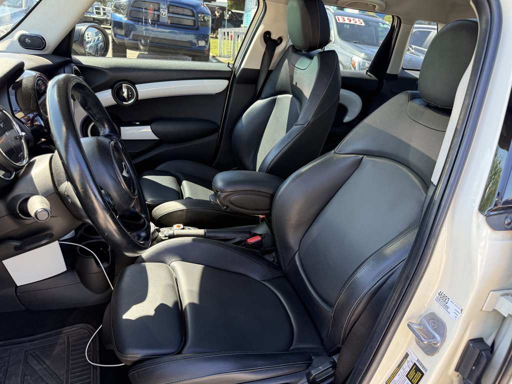 2016 MINI Hardtop - $10,995