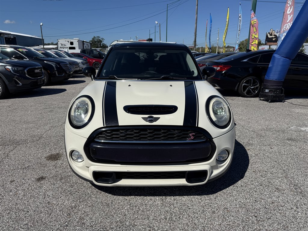 2016 MINI Hardtop - $10,995