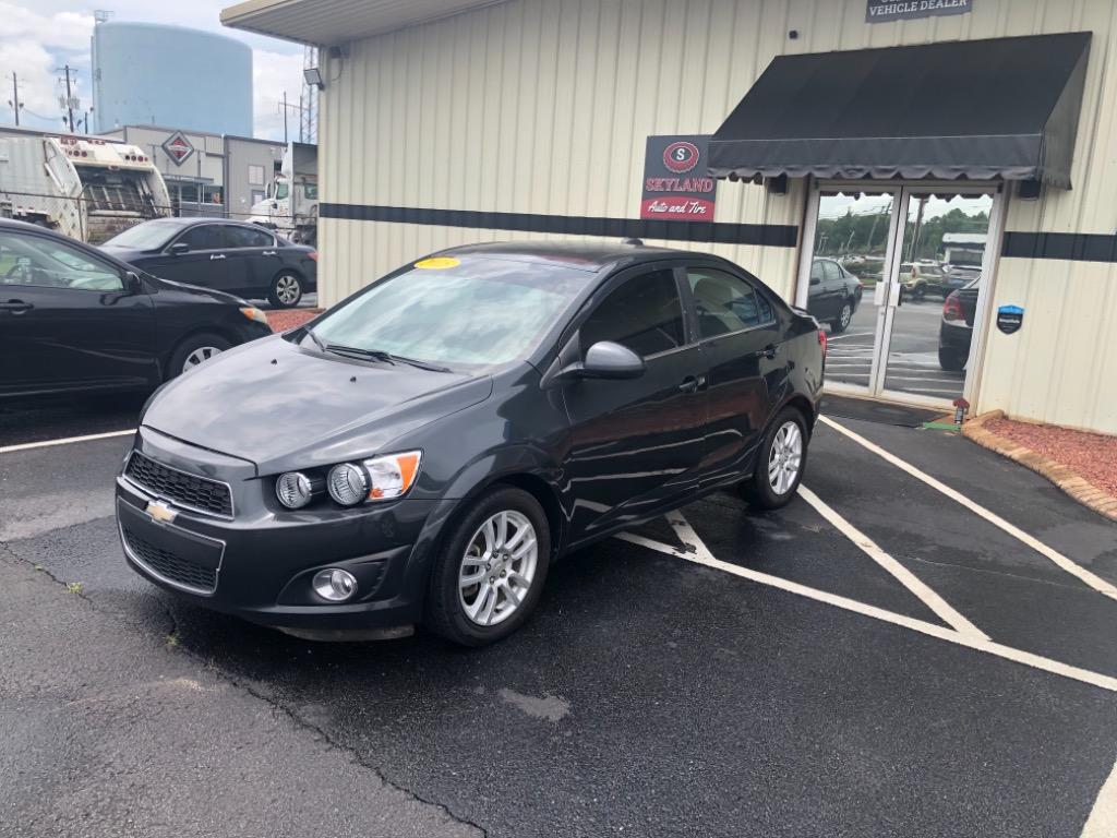 2015 Chevrolet Sonic - $12,990