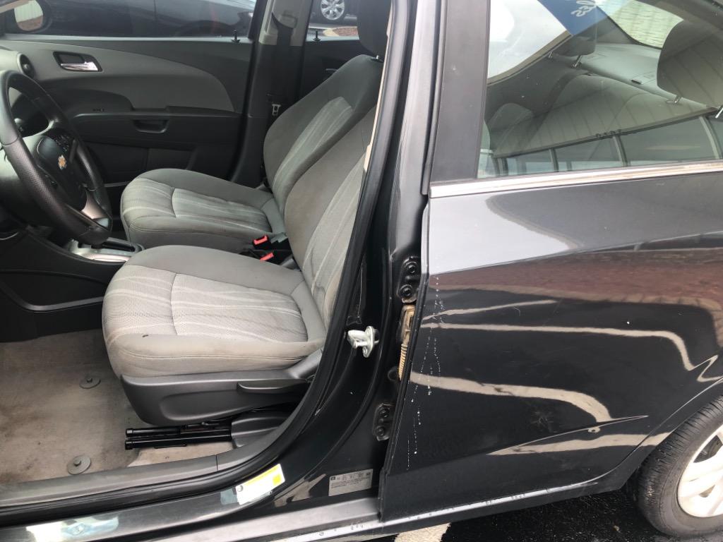 2015 Chevrolet Sonic - $12,990