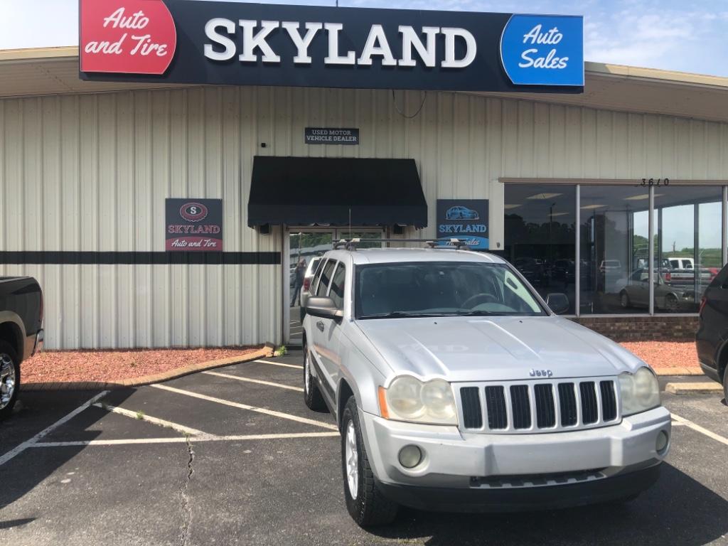 2006 Jeep Cherokee - $6,990