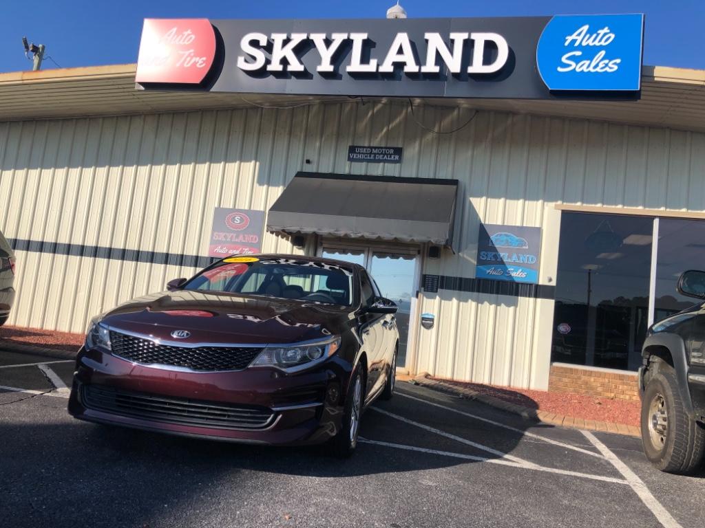 2016 Kia Optima - $9,990