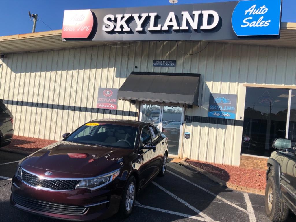 2016 Kia Optima - $9,990