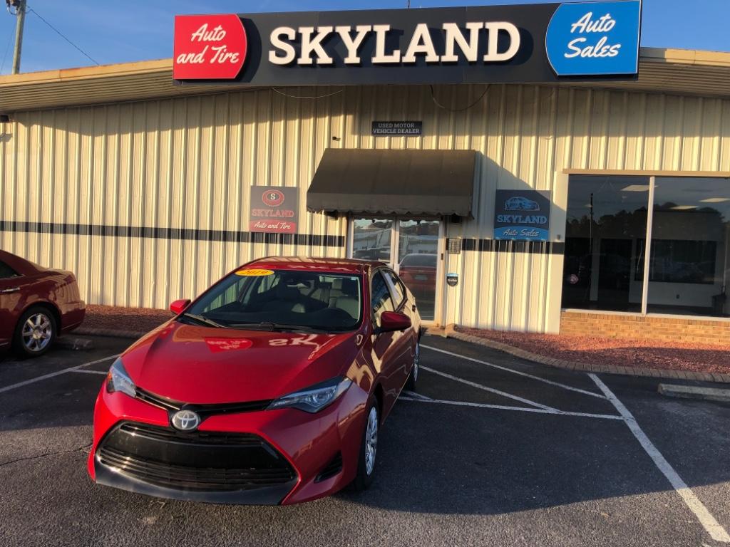 2019 Toyota Corolla LE photo