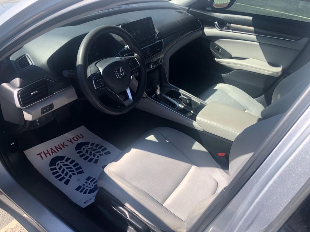 2018 Honda Accord LX photo