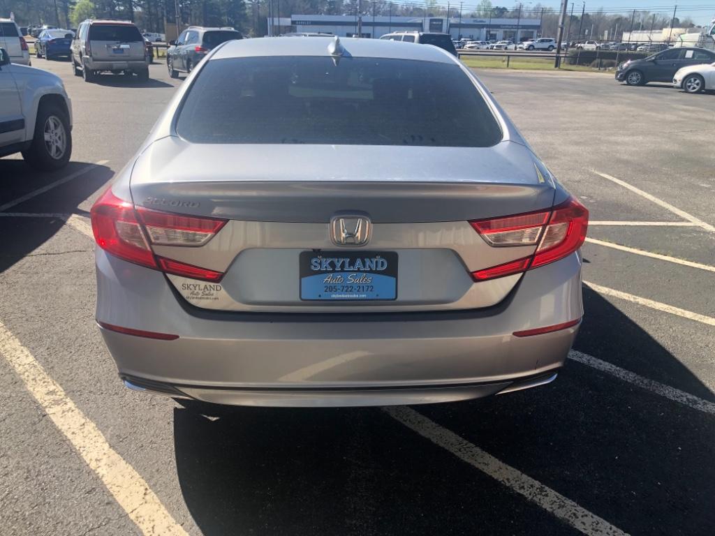2018 Honda Accord LX photo