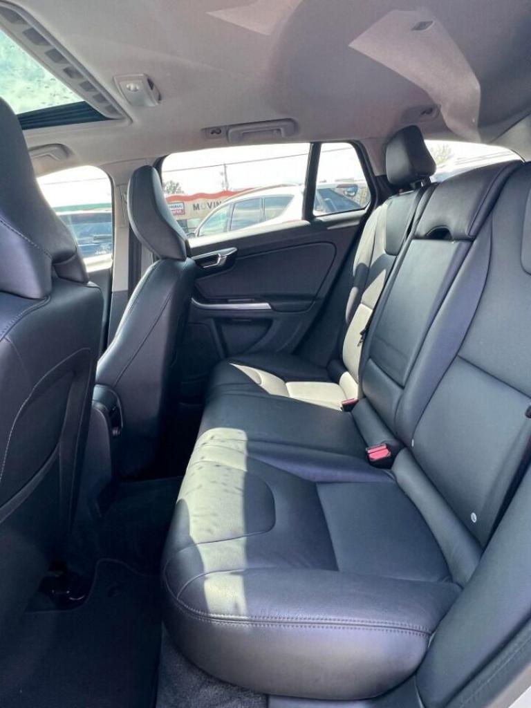 2015 Volvo V60