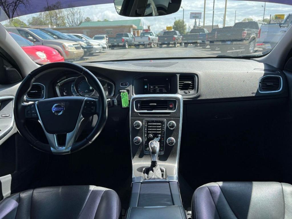 2015 Volvo V60