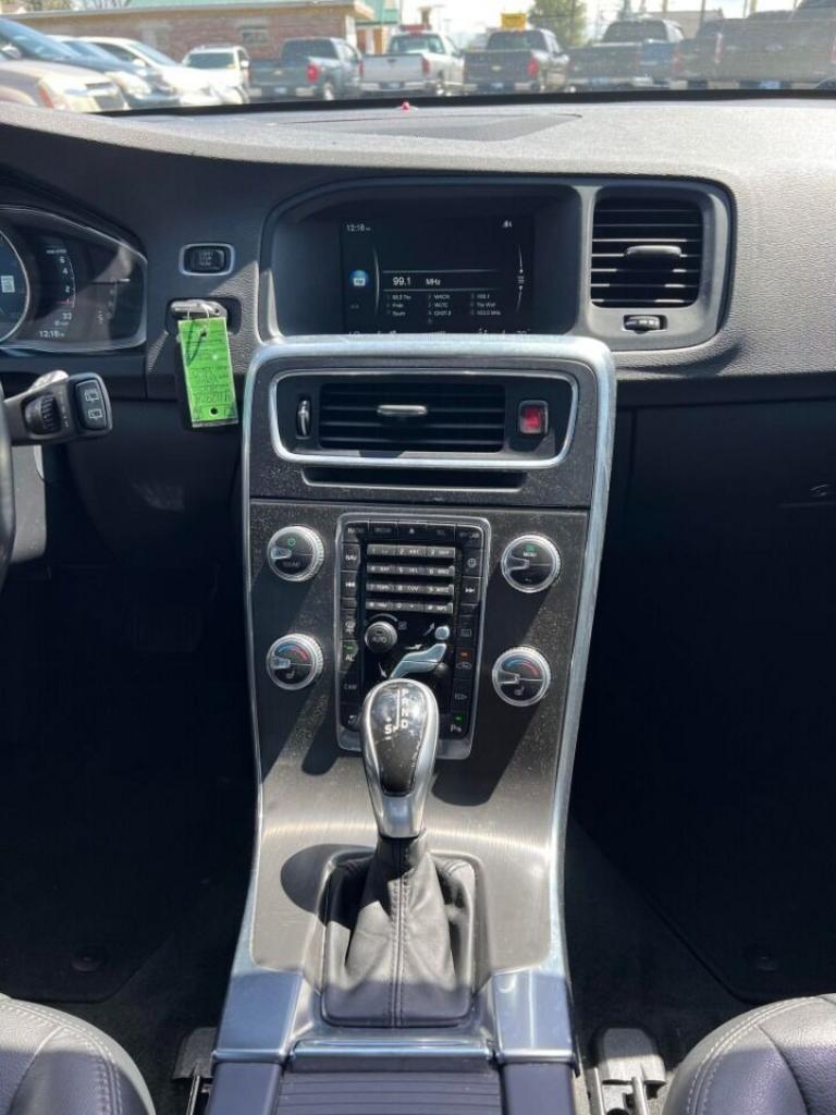 2015 Volvo V60