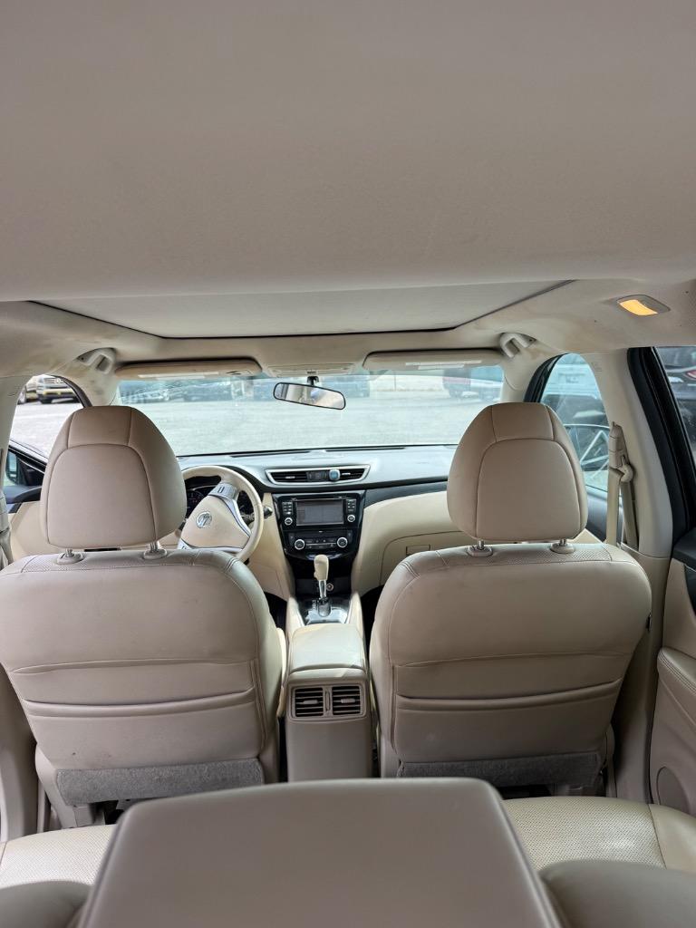 2015 Nissan Rogue