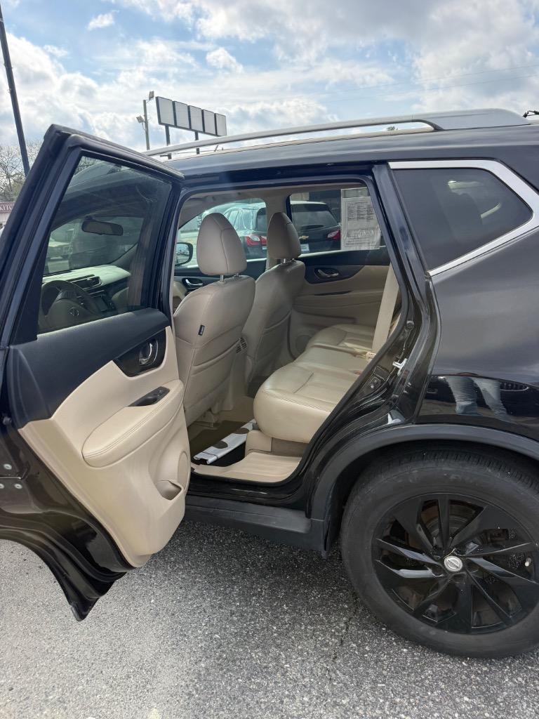 2015 Nissan Rogue