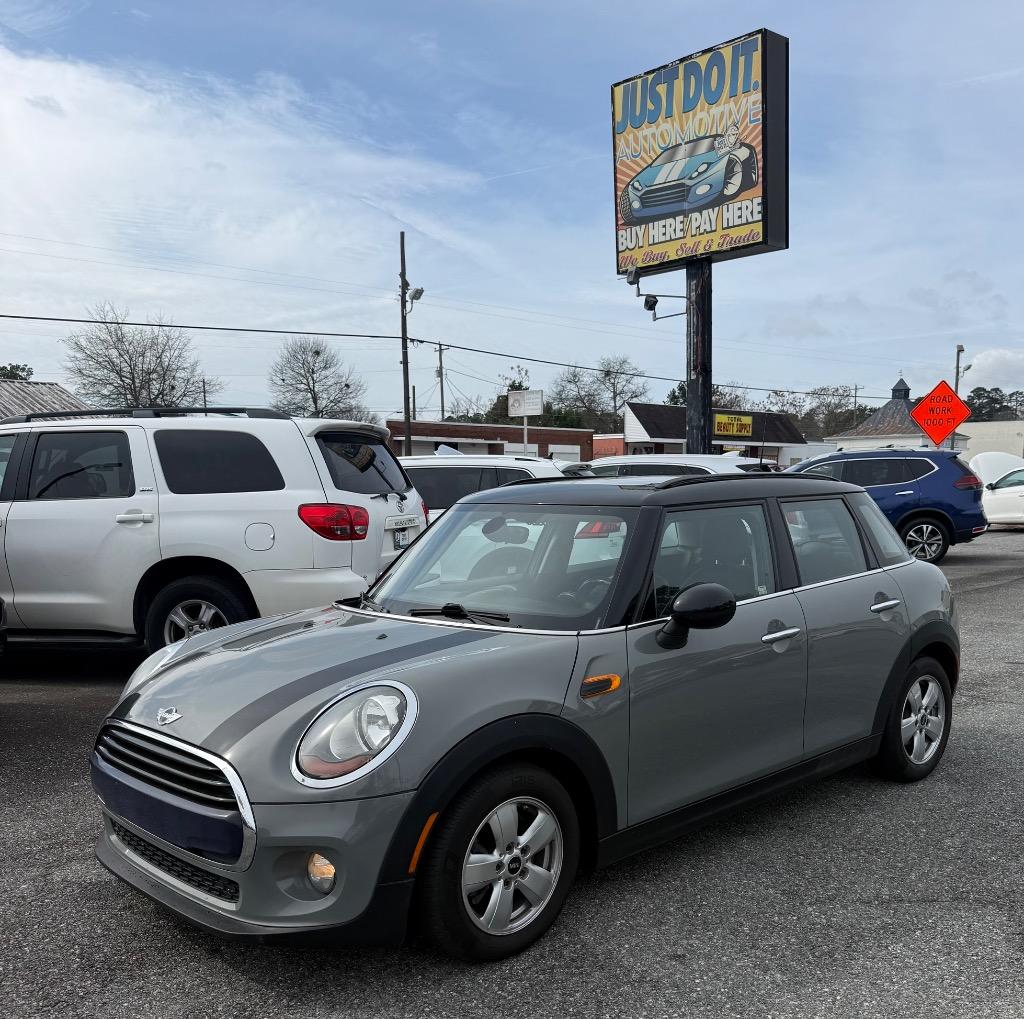 2017 MINI Hardtop