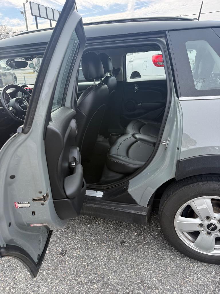 2017 MINI Hardtop