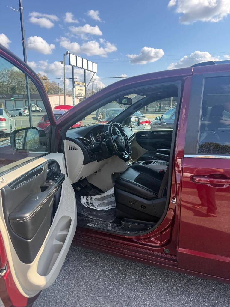 2020 Dodge Grand Caravan