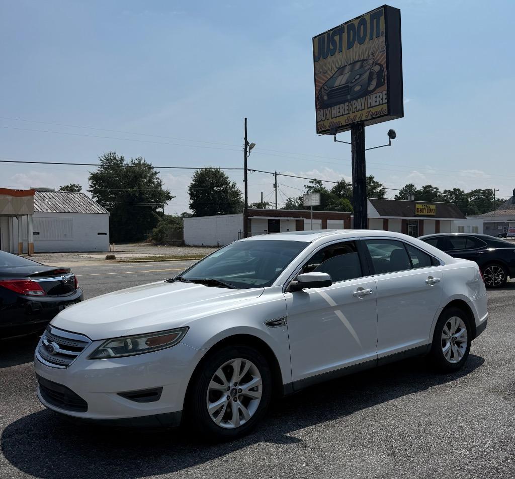 2011 Ford Taurus