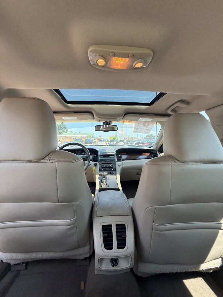 2011 Ford Taurus