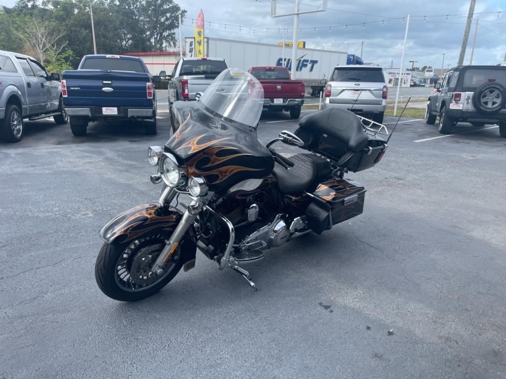 2011 Harley-davidson Electra Glide Ultra Limited - $10,885