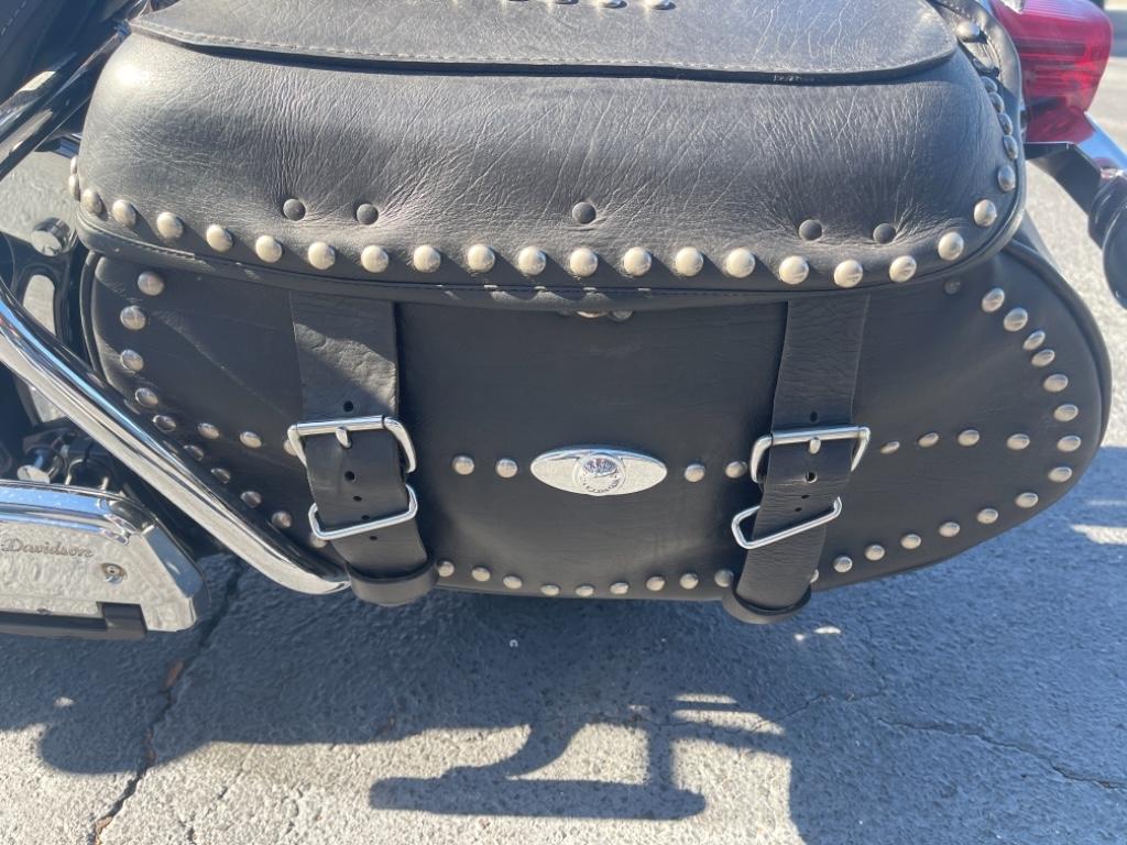2005 Harley-davidson Heritage Softail Classic - $8,885