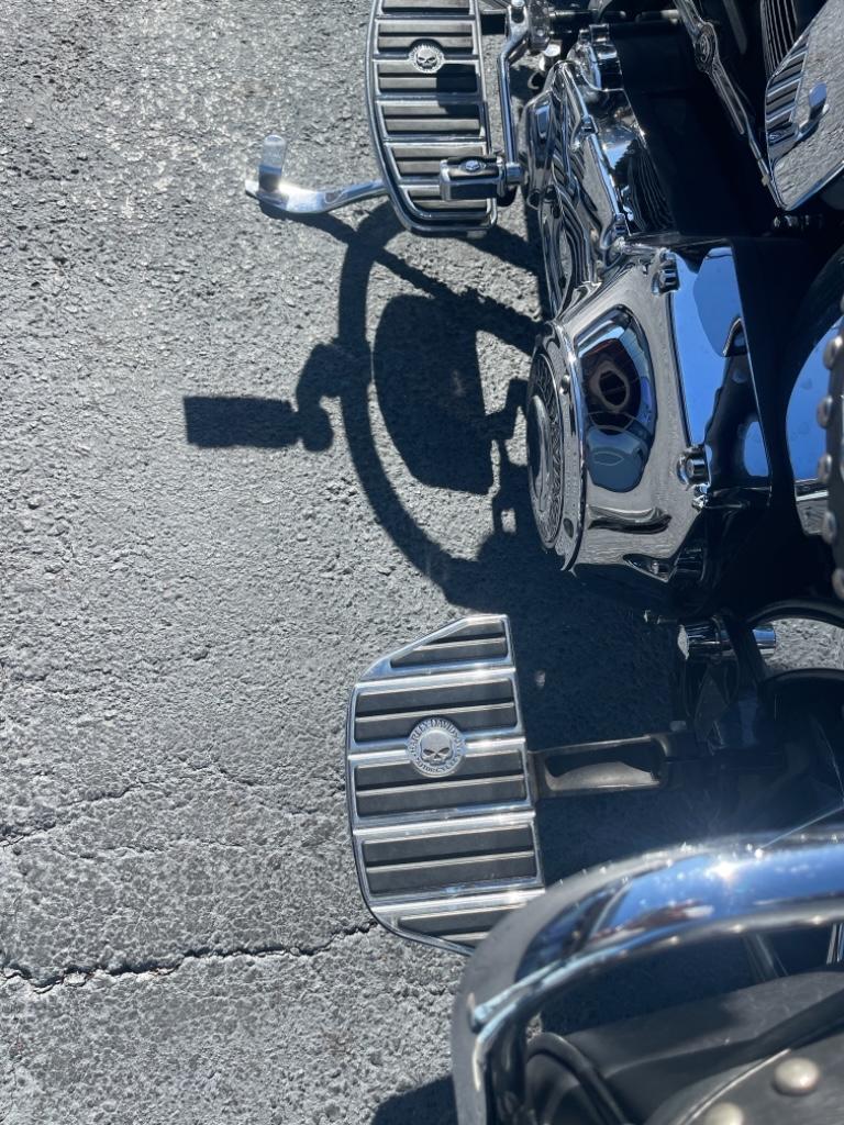 2005 Harley-davidson Heritage Softail Classic - $8,885