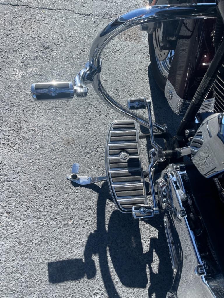 2005 Harley-davidson Heritage Softail Classic - $8,885
