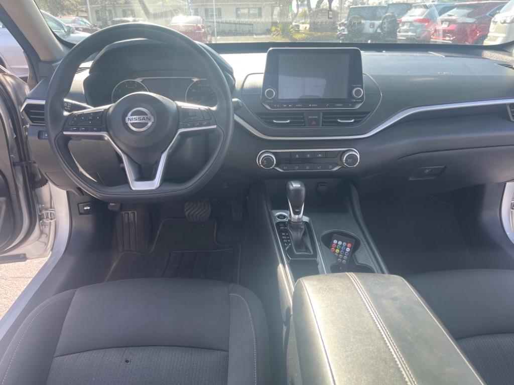 2020 Nissan Altima S photo