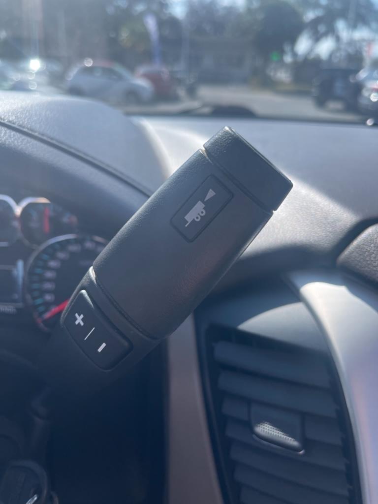 2019 GMC Yukon XL Standard Edition photo